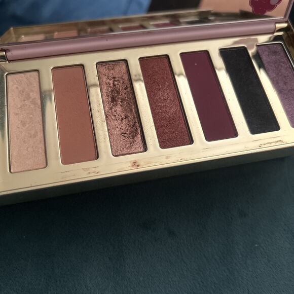 Urban Decay, Too Faced Eyeshadow Palette - Picture 8 of 8